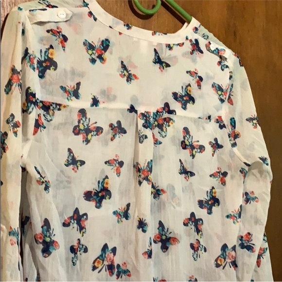 Butterfly Print Women's Top - Picture 3 of 5